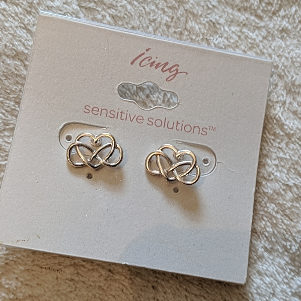 $5 add on heart infinity earrings